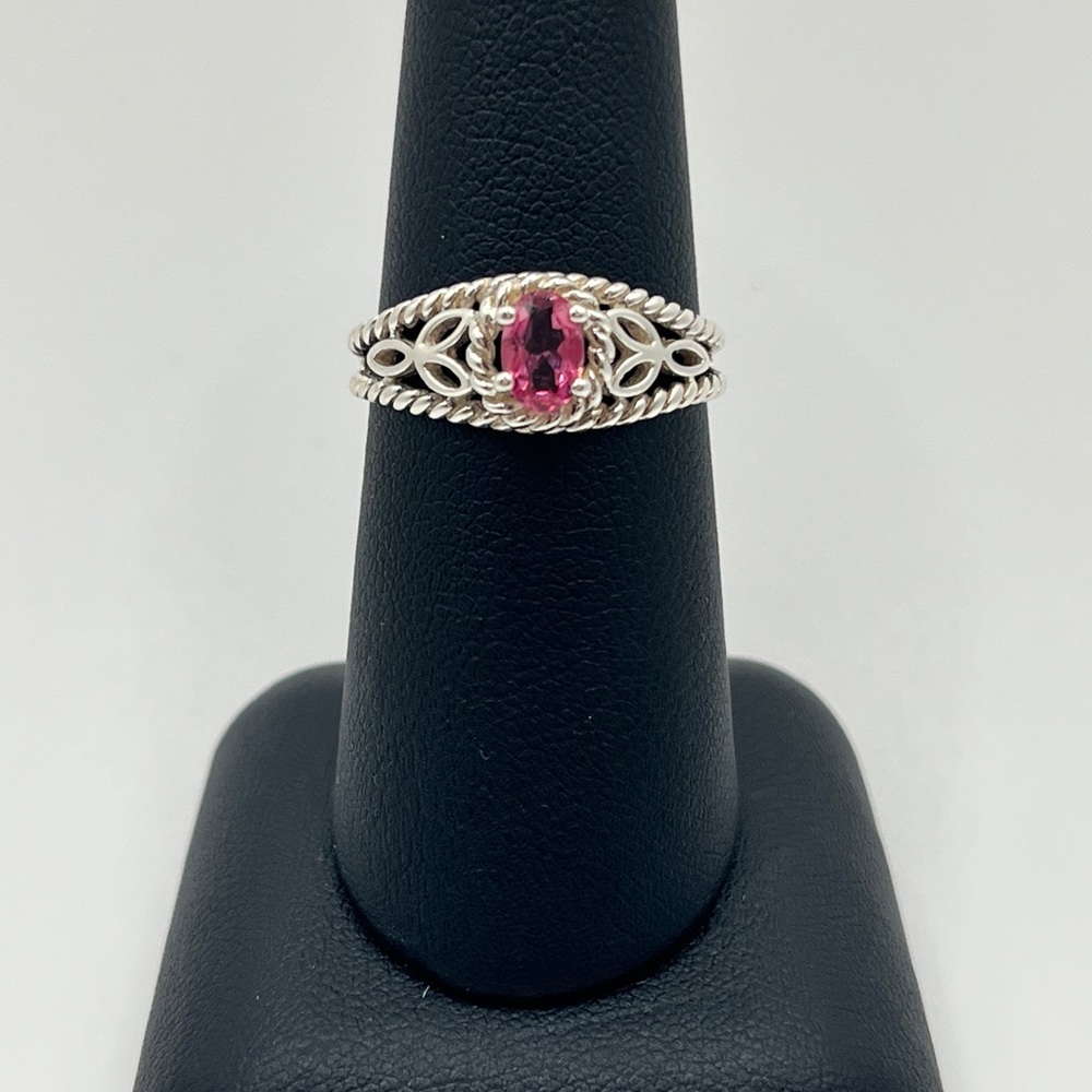 Elegant Silver Ring with Pink Gemstone